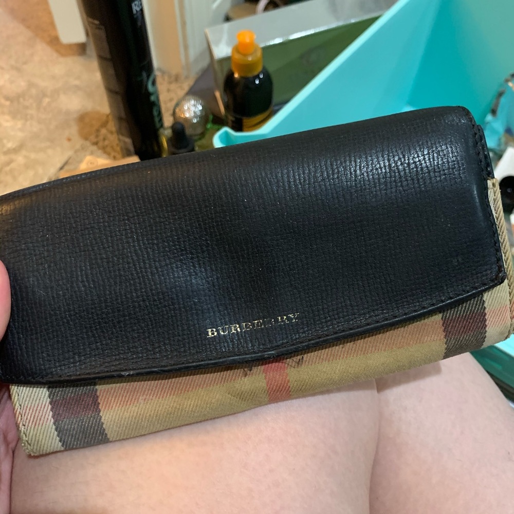 Authentic preowned Burberry wallet